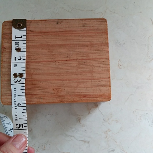 Handmade birds eye maple wooden box. - Picture 5 of 5